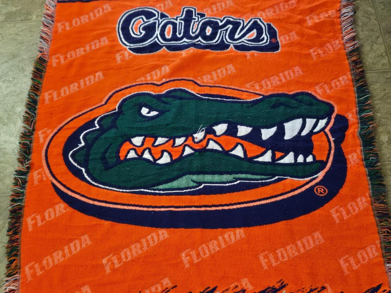 The Northwest Company Vintage Flordia Gators Blanket Throw Sofa Orange Green