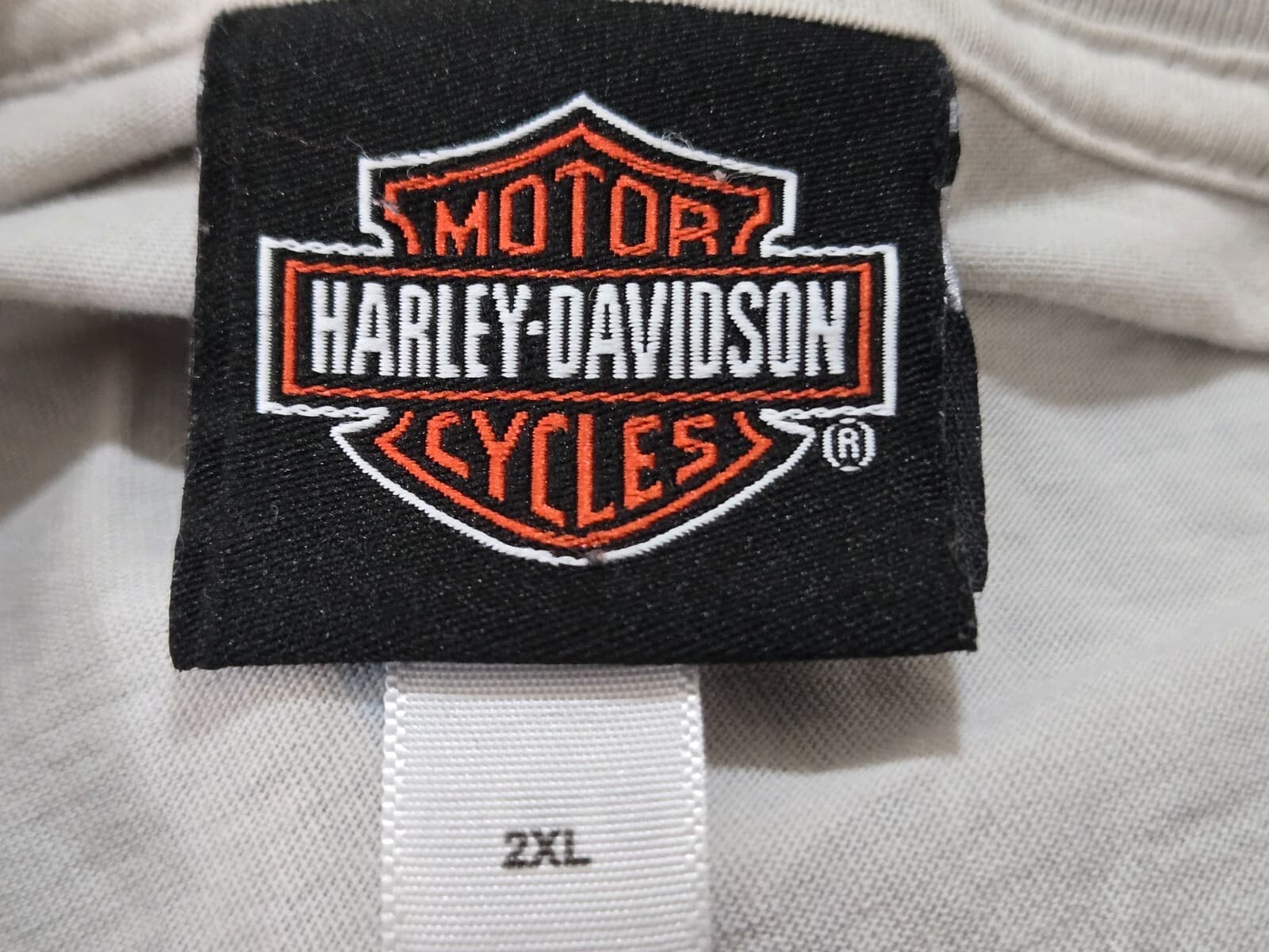 Harley Davidson T Shirt Graphic Tee Shirt Gray Size 2XL Black Hills SE 2017 - Thumbnail 4