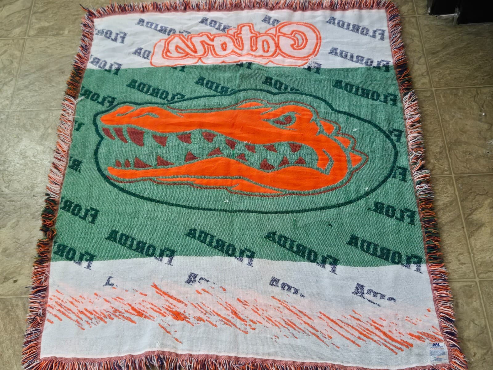 The Northwest Company Vintage Flordia Gators Blanket Throw Sofa Orange Green - Thumbnail 4