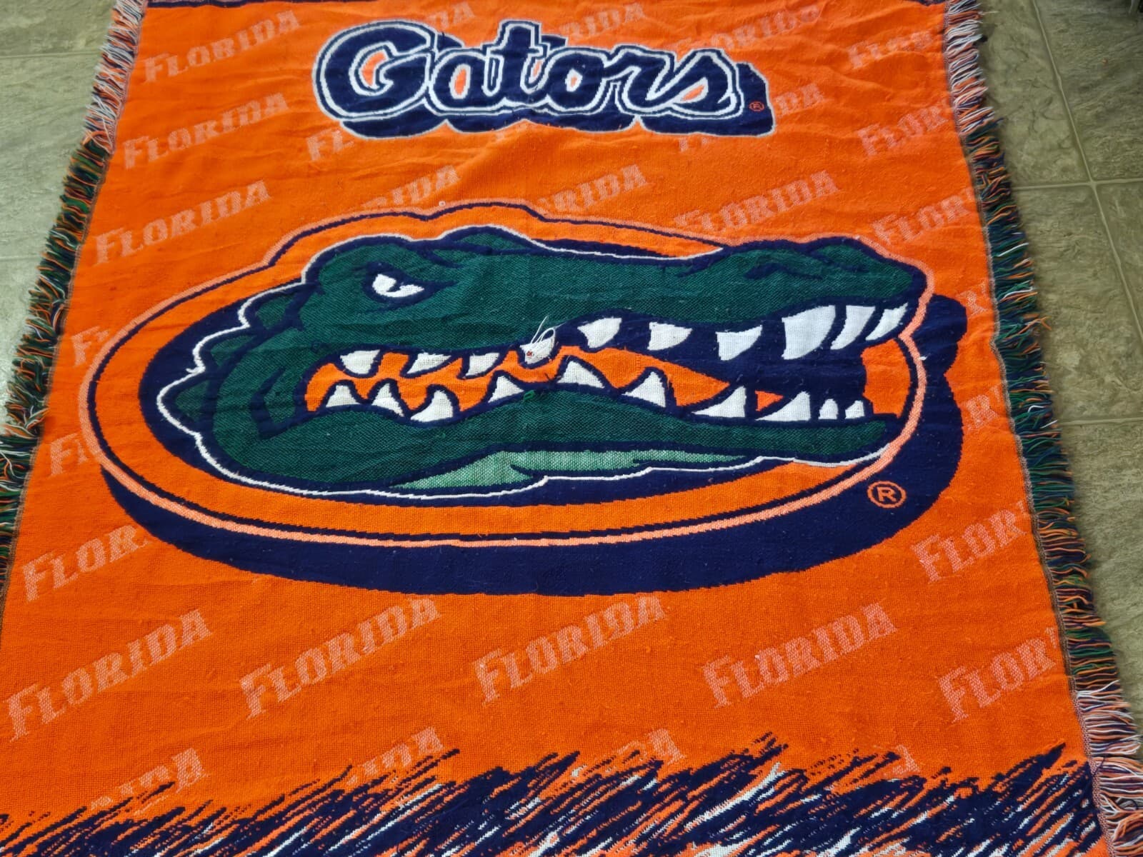 The Northwest Company Vintage Flordia Gators Blanket Throw Sofa Orange Green - Thumbnail 7