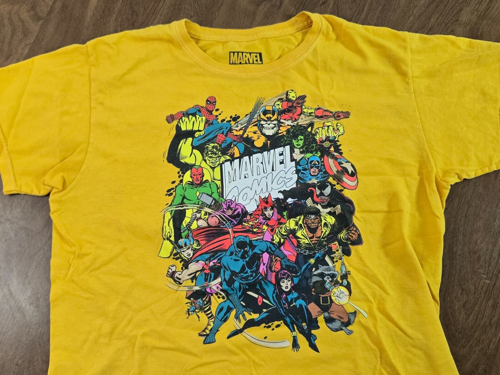 Marvel Comics Graphic Shirt Youth Size Medium 10-12 Avengers Super Heros Yellow - Thumbnail 3