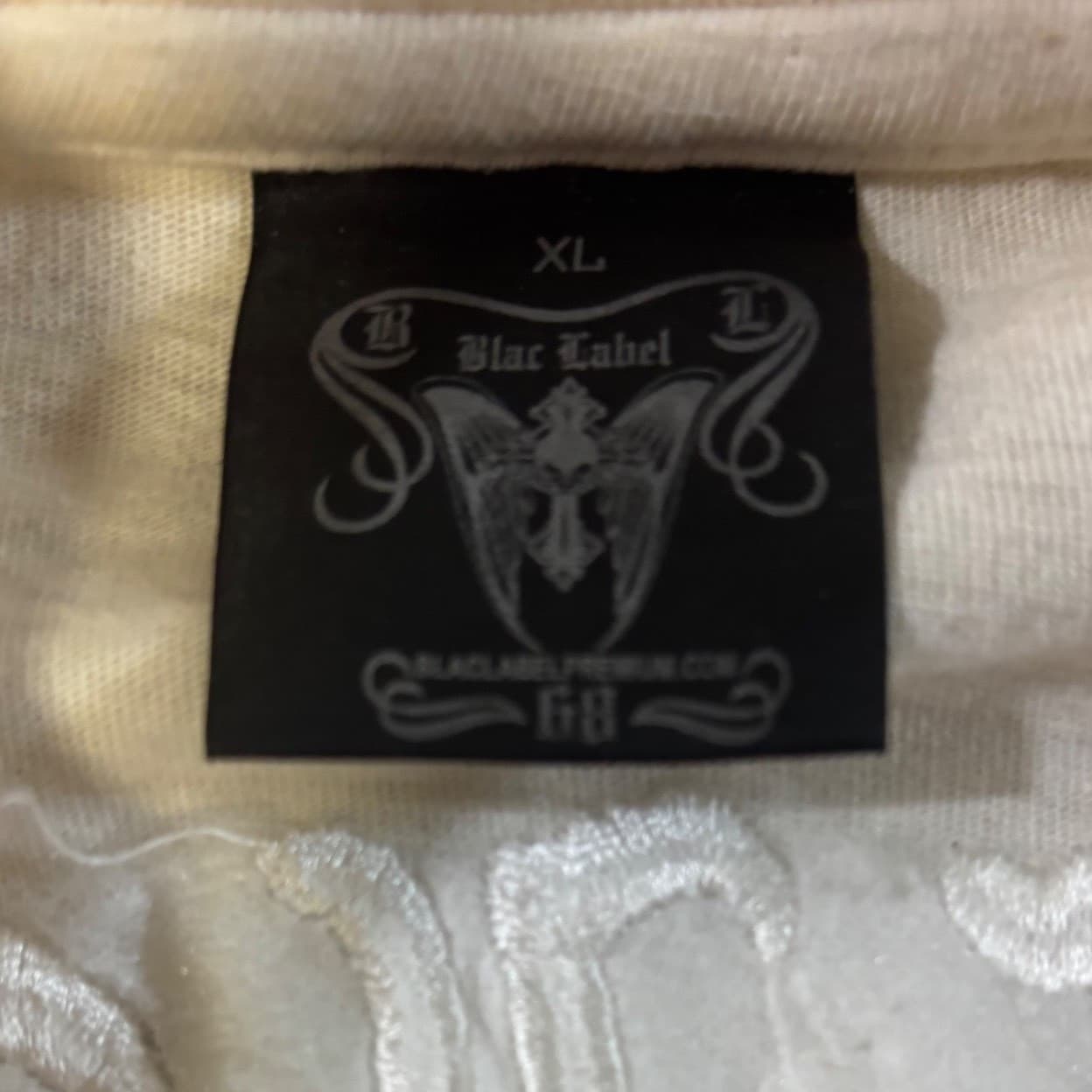 Blac Label Premium T Shirt Mens XL Natural Tan Striped Graphic Studded Y2K - Thumbnail 3