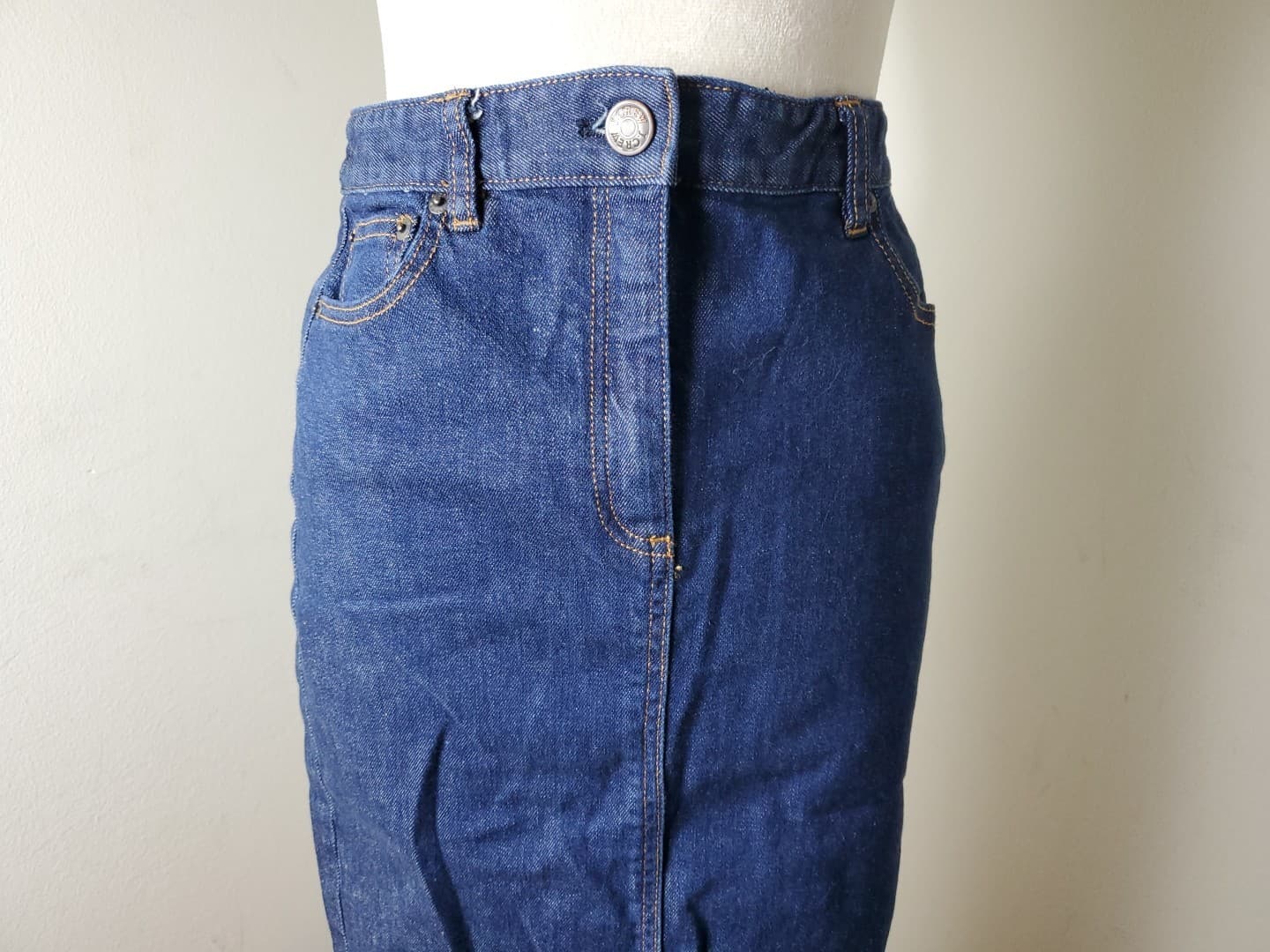 J. Crew Trademark Pencil Straight Denim Skirt Blue Size 28 Back Slit 5 Pockets - Thumbnail 5