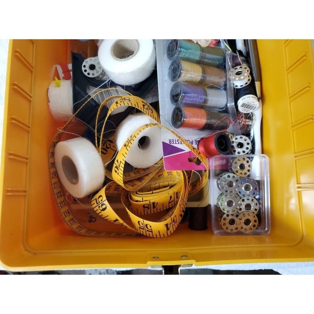Mustard Wilson Wil-Hold MCM Gold Plastic Storage Flip Lock Vintage Sewing Box - Thumbnail 8