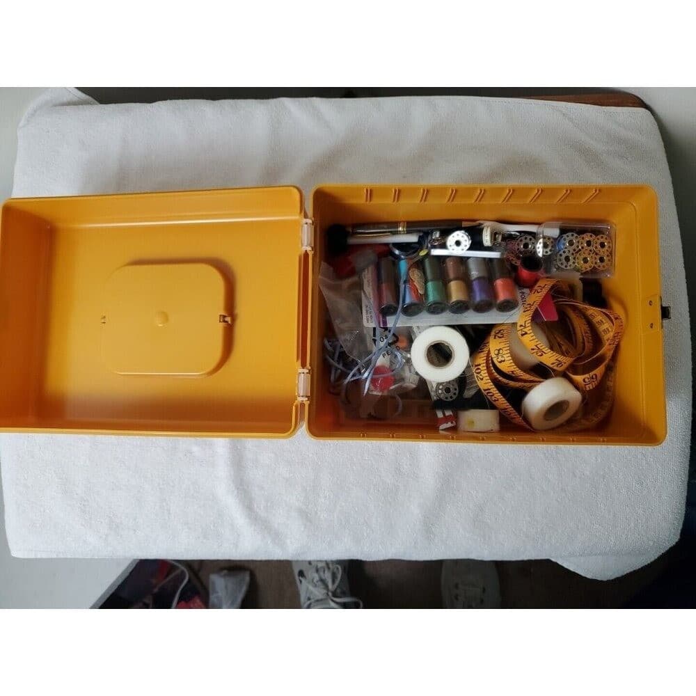 Mustard Wilson Wil-Hold MCM Gold Plastic Storage Flip Lock Vintage Sewing Box - Thumbnail 2