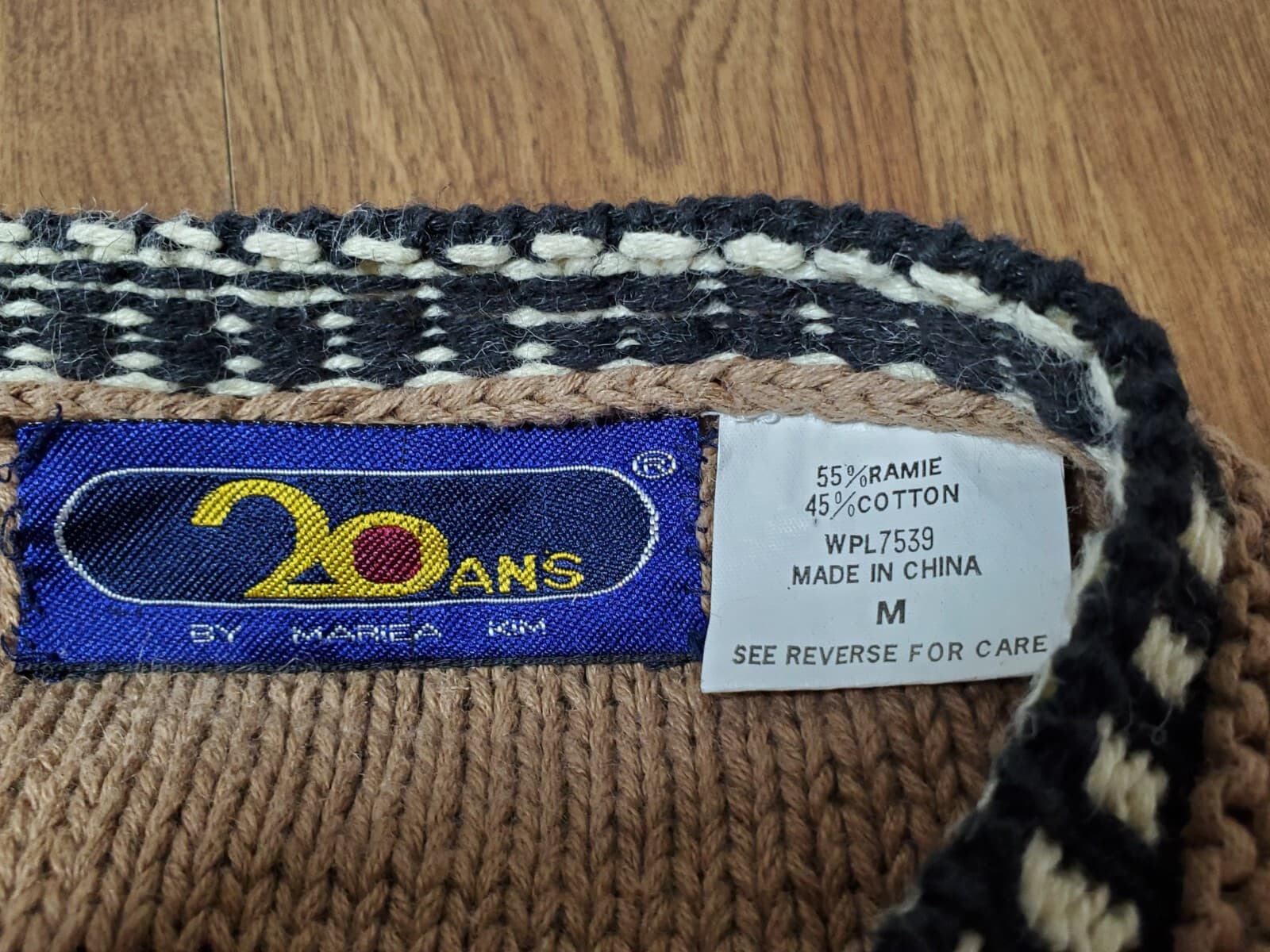 20 Ans By Mariea Kim Women Hand Knit Sweater Sz Medium - Thumbnail 12