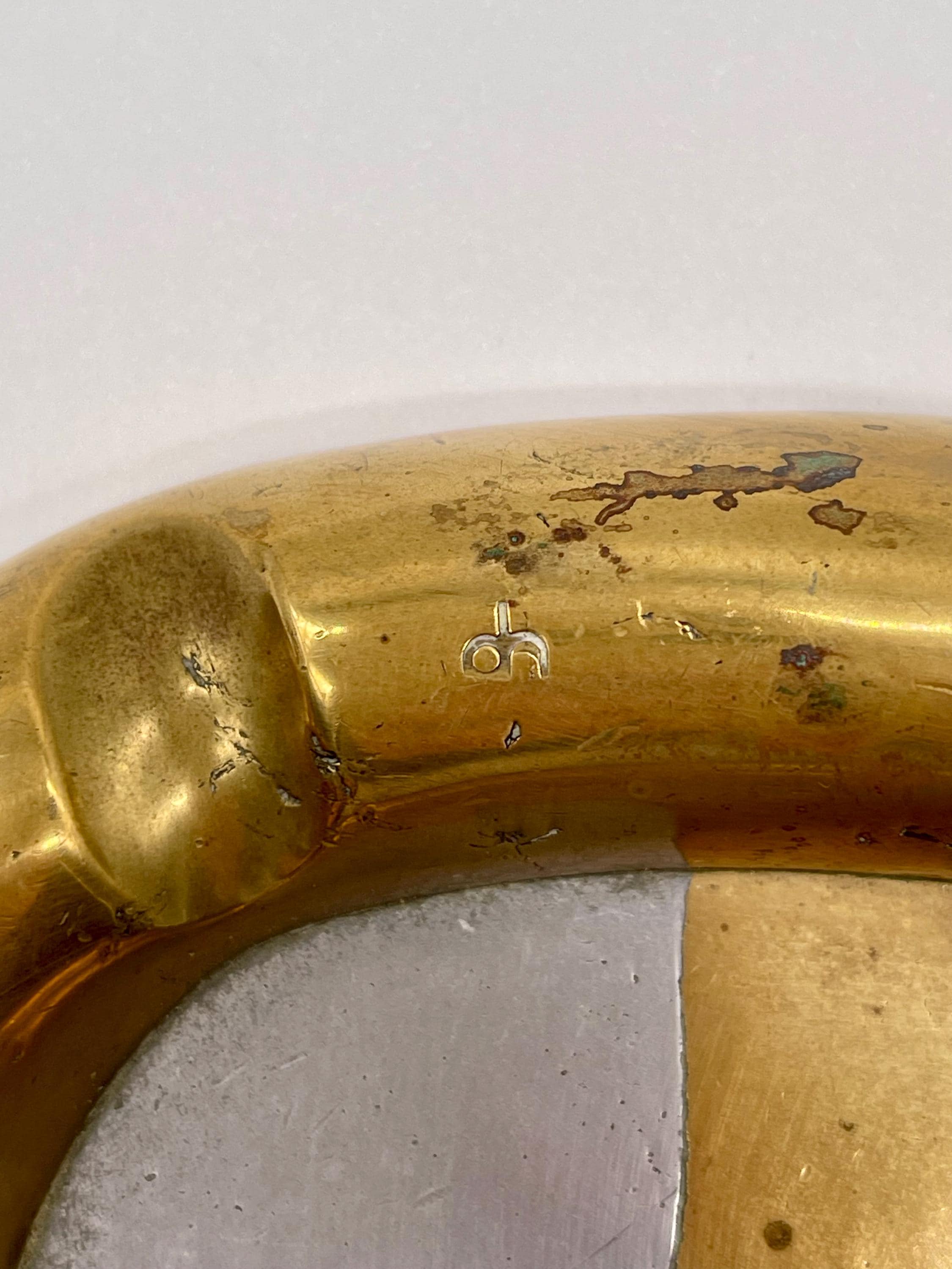 David Marshall Signed Wave Ashtray, 1980s Brutalist Solid Brass & Aluminum Sculpture - Thumbnail 3