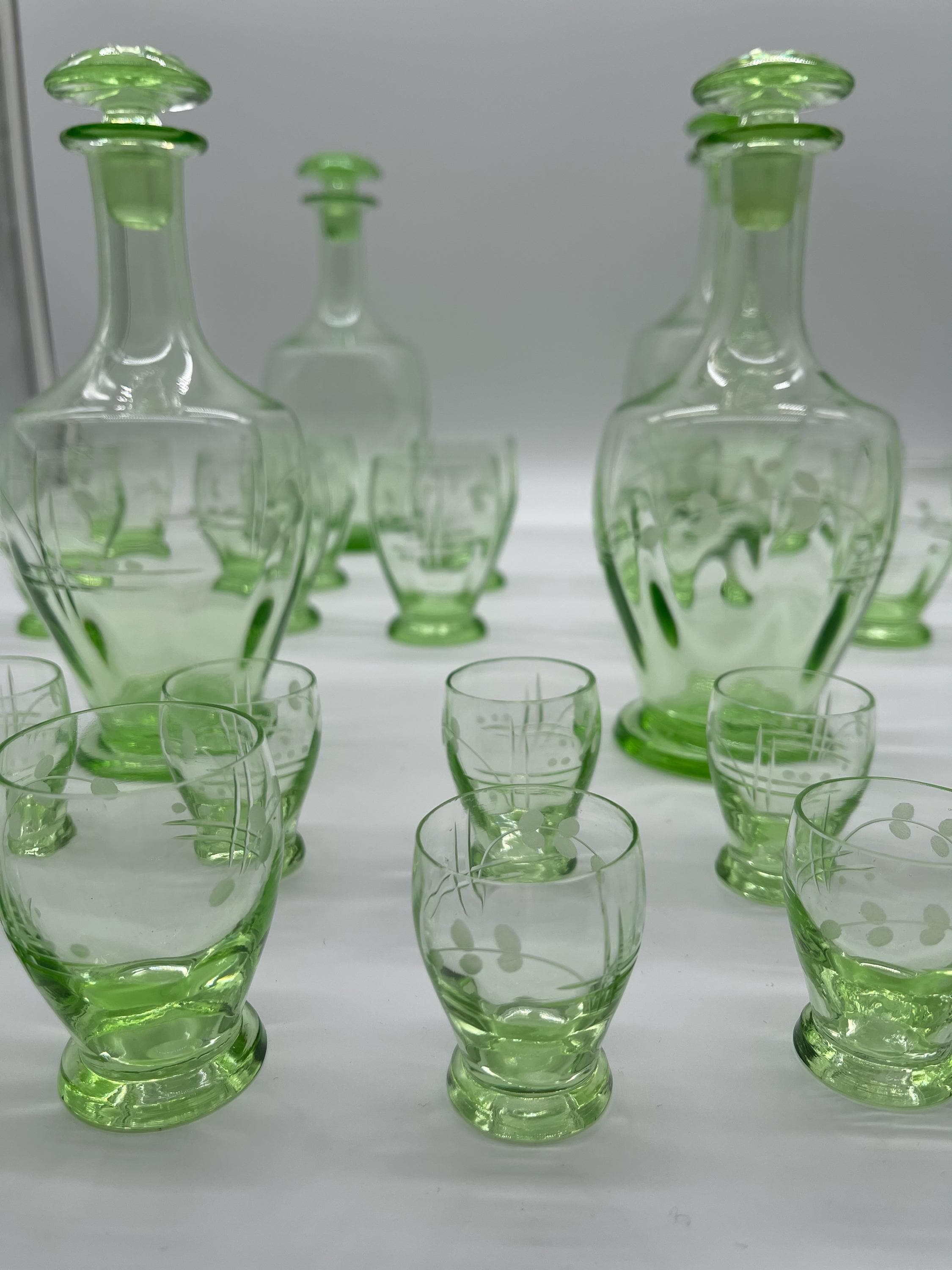 Antique Bohemian Vaseline Glass Decanter Set, Art Deco Liquor Glasses, UV Glowing Set - Thumbnail 3
