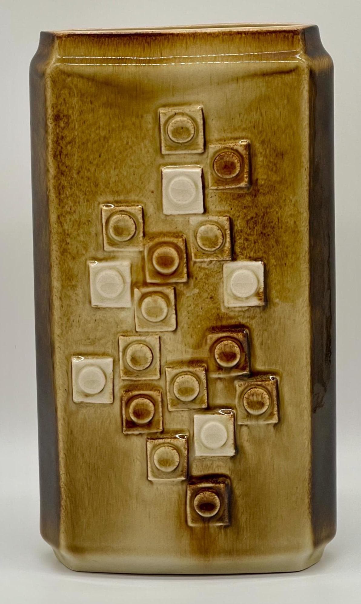 Vintage Ditmar Urbach "Mozaika" Cube Relief Vase, 1960s Czechoslovakian Mid-Century Modern Ceramic Block Pottery - Thumbnail 2