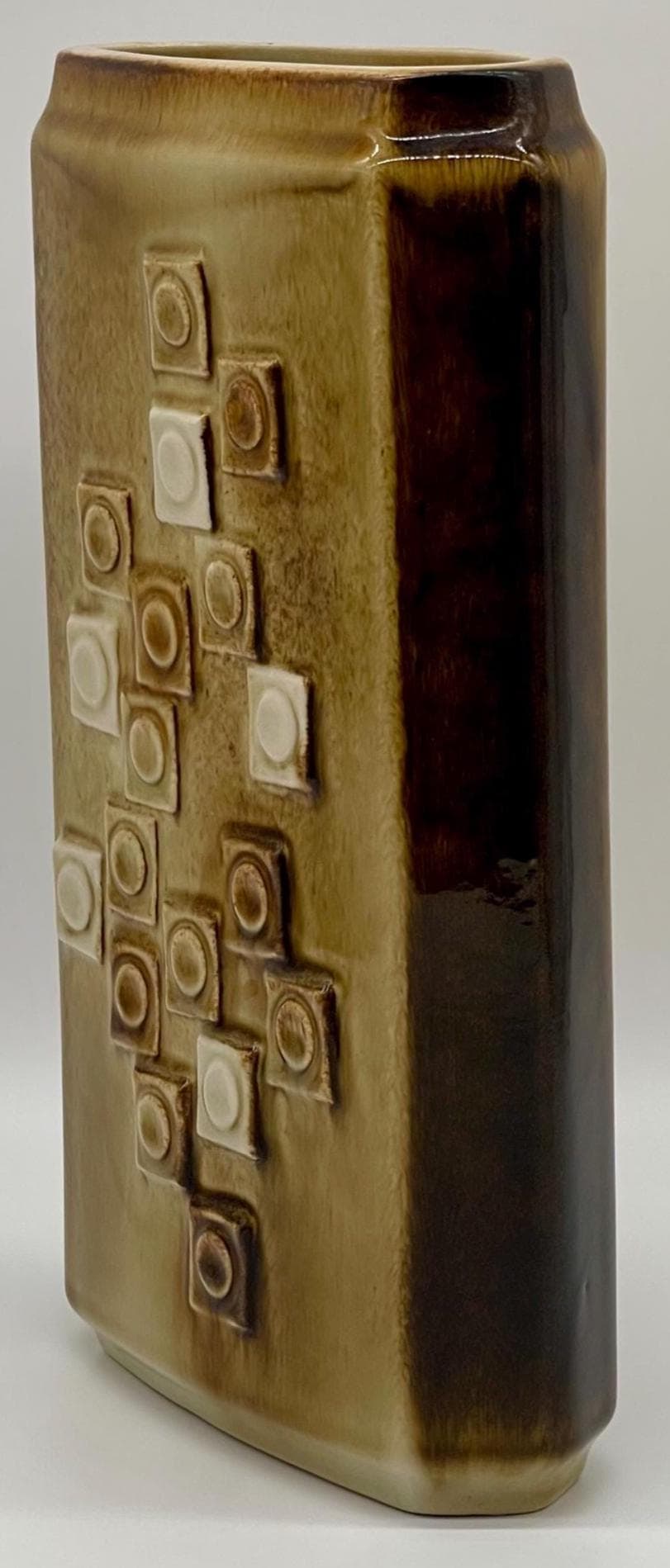 Vintage Ditmar Urbach "Mozaika" Cube Relief Vase, 1960s Czechoslovakian Mid-Century Modern Ceramic Block Pottery - Thumbnail 10