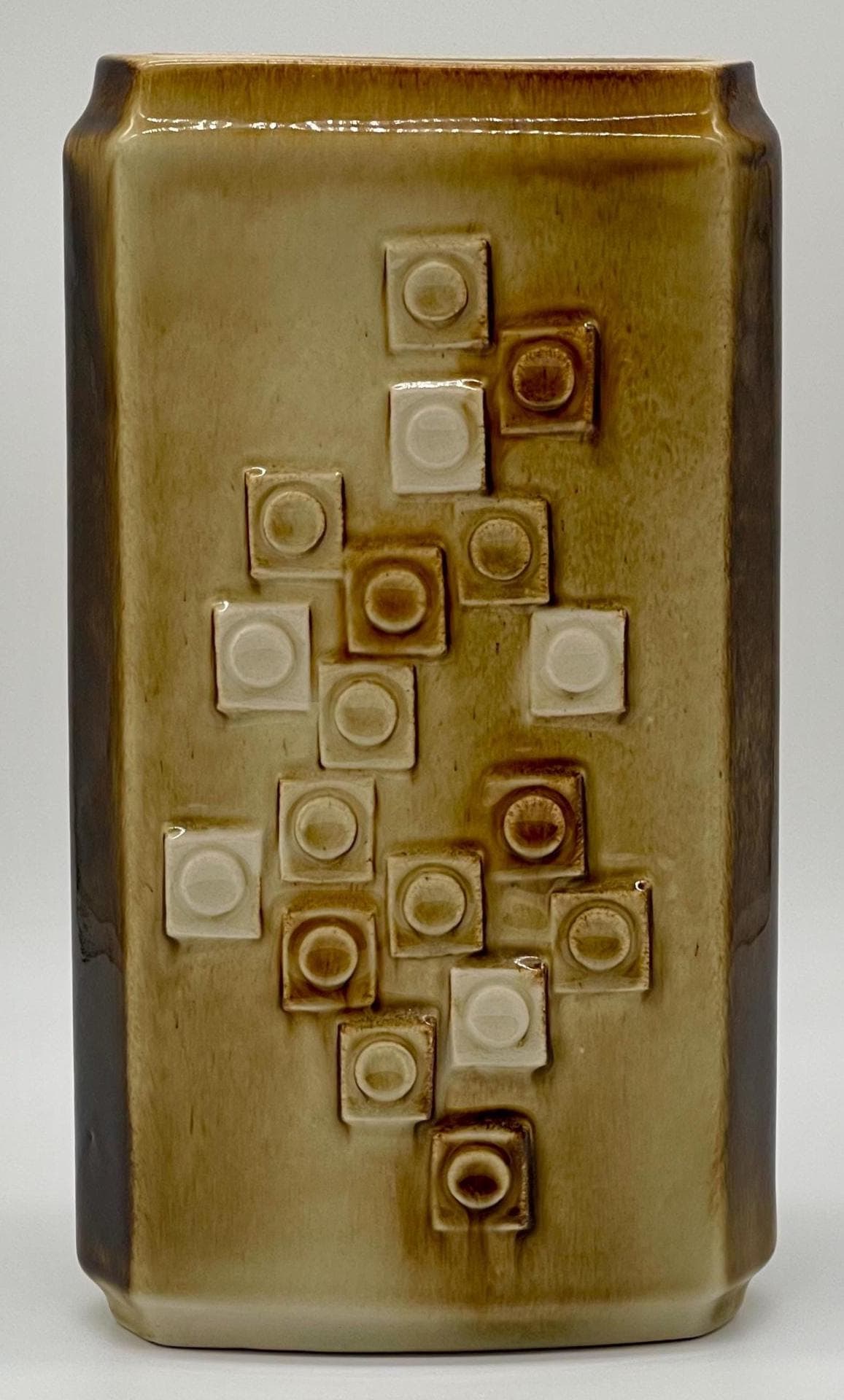 Vintage Ditmar Urbach "Mozaika" Cube Relief Vase, 1960s Czechoslovakian Mid-Century Modern Ceramic Block Pottery - Thumbnail 3