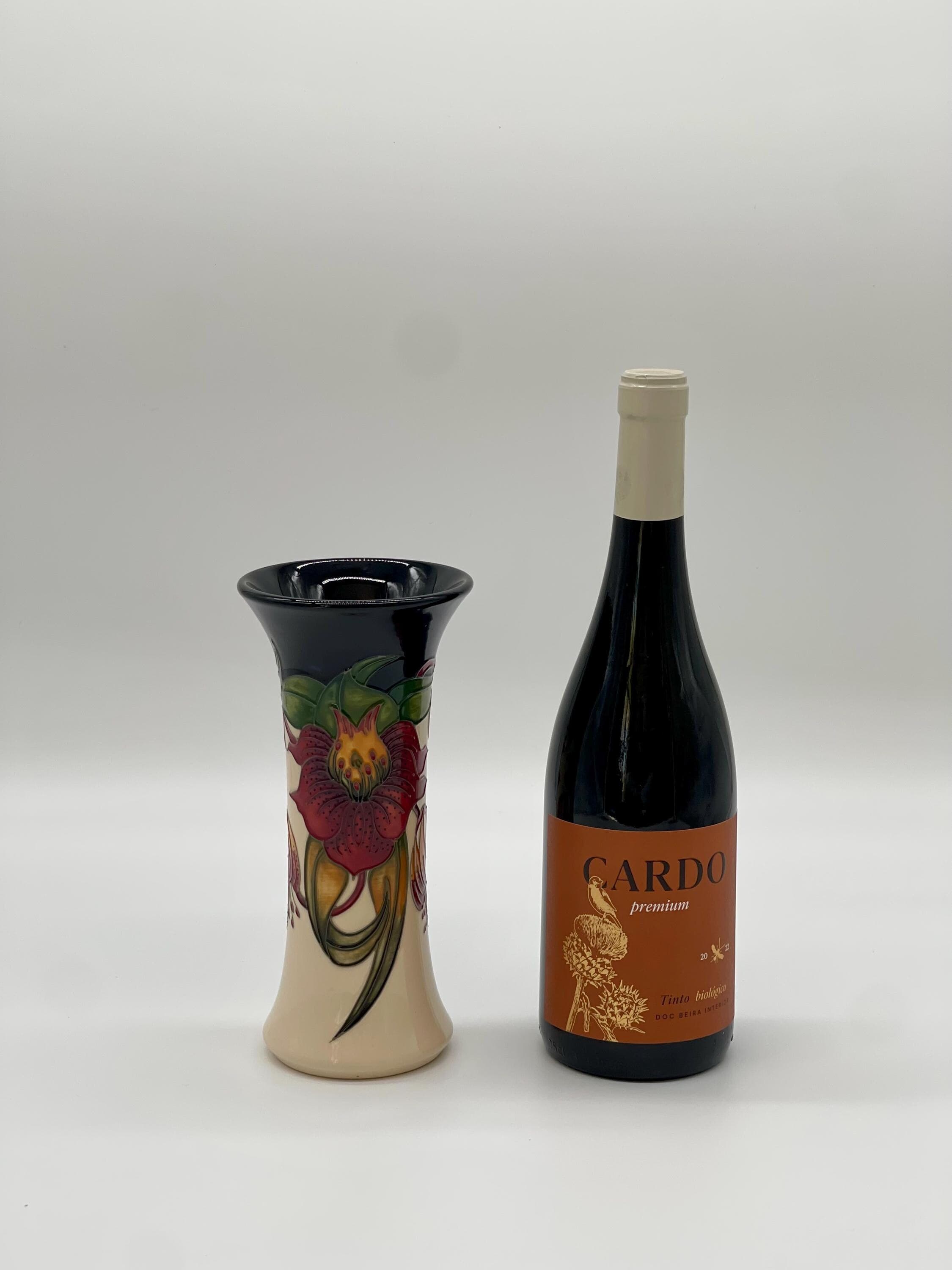 Moorcroft Anna Lily Vase – Nicola Slaney Hand-Painted English Ceramic 8.1” - Thumbnail 2