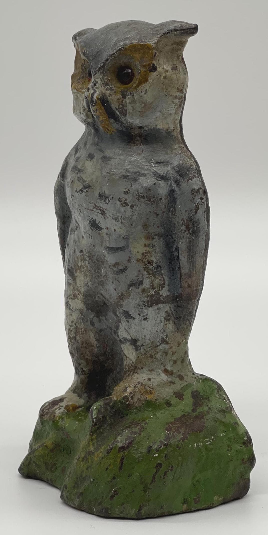 Antique Cast Iron Owl Doorstop, National Foundry, Original Paint, 6.7" - Thumbnail 3