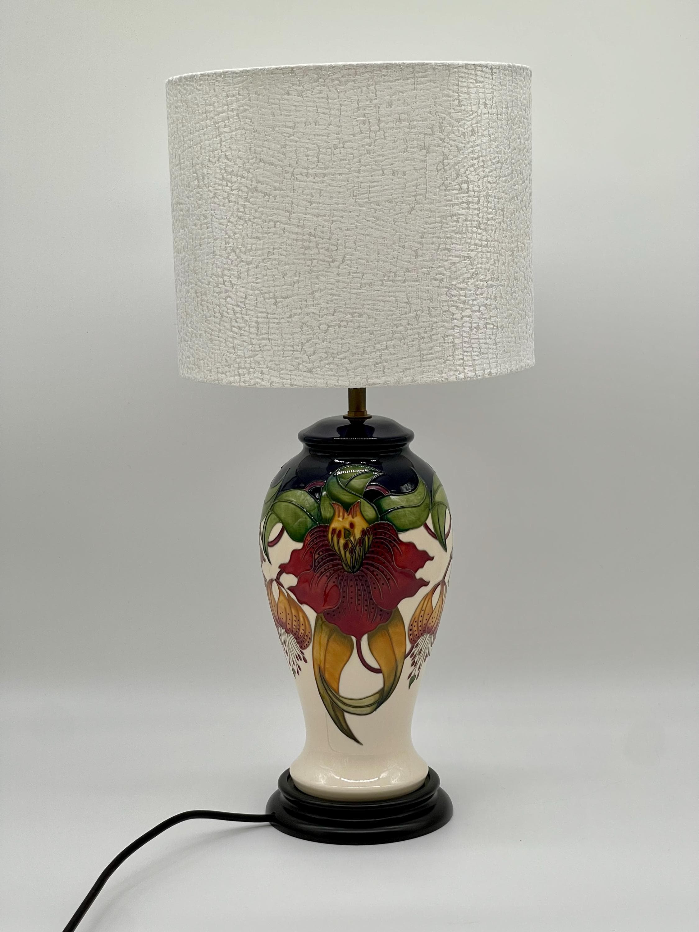 Moorcroft Anna Lily Table Lamp, Nicola Slaney Hand-Painted Pottery Baluster Shade - Thumbnail 4
