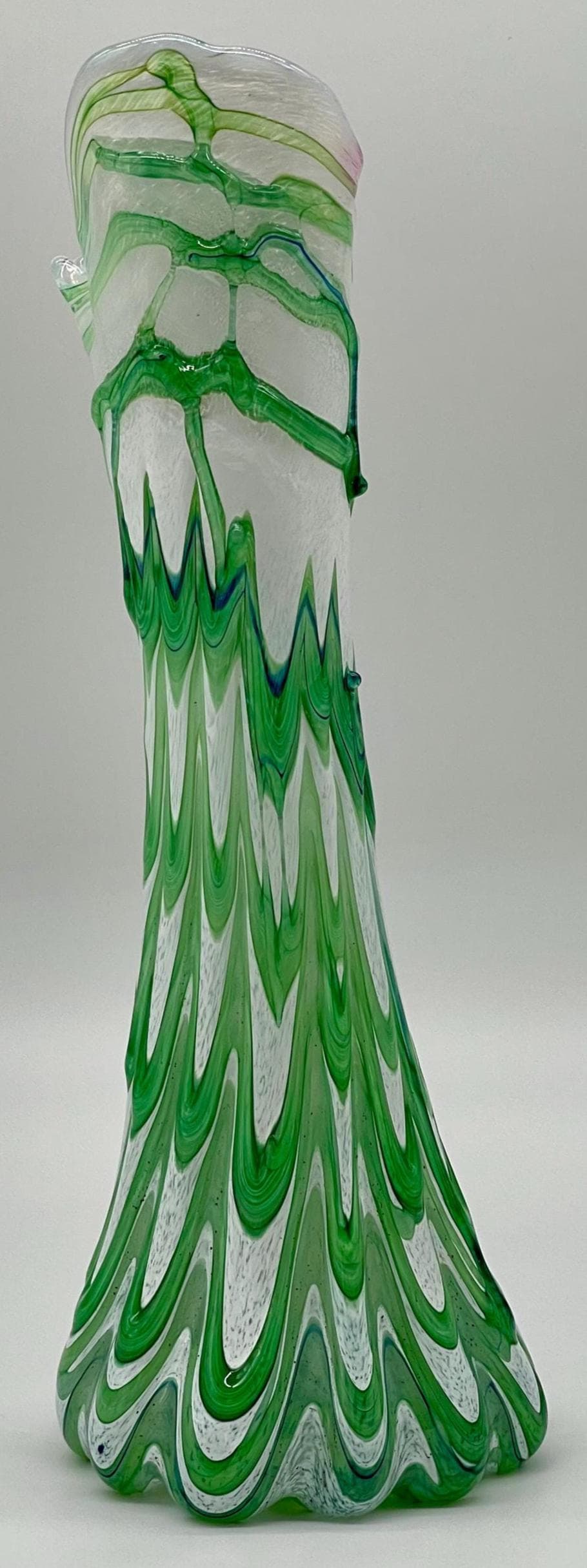 Vintage Murano Fenicio Glass Vase, Green White Pulled Feather Jack-in-the-Pulpit - Thumbnail 5