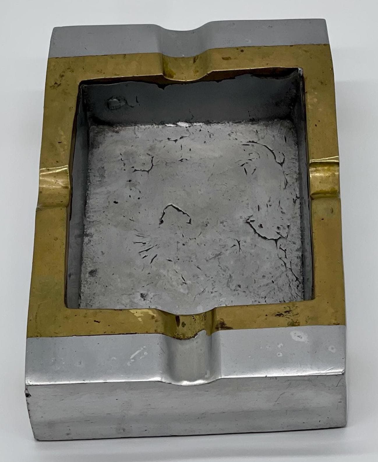 David Marshall Signed Solid Aluminum & Brass XL Ashtray, 1980s Spanish Brutalist Executive Decor - Thumbnail 5
