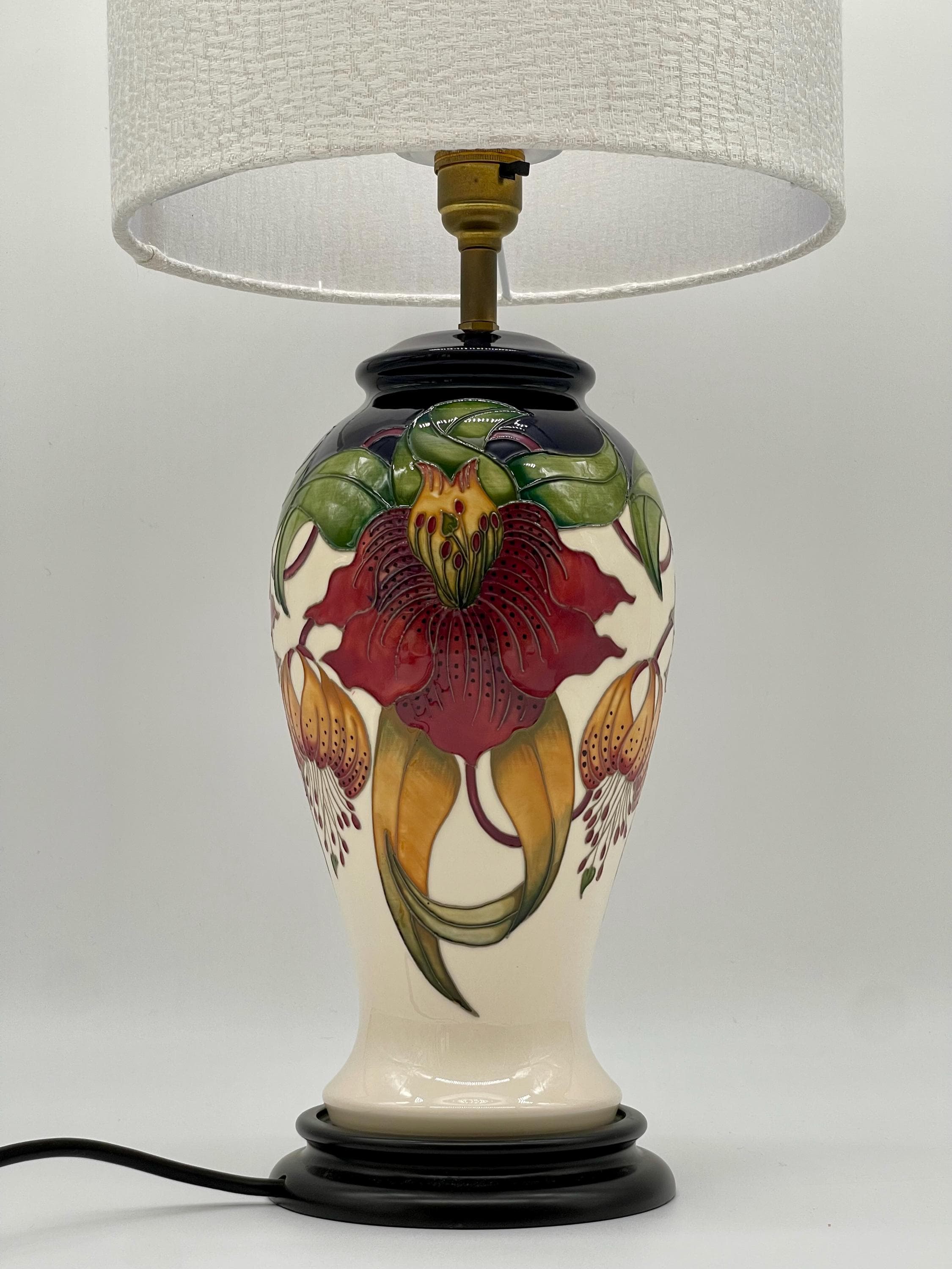 Moorcroft Anna Lily Table Lamp, Nicola Slaney Hand-Painted Pottery Baluster Shade - Thumbnail 9