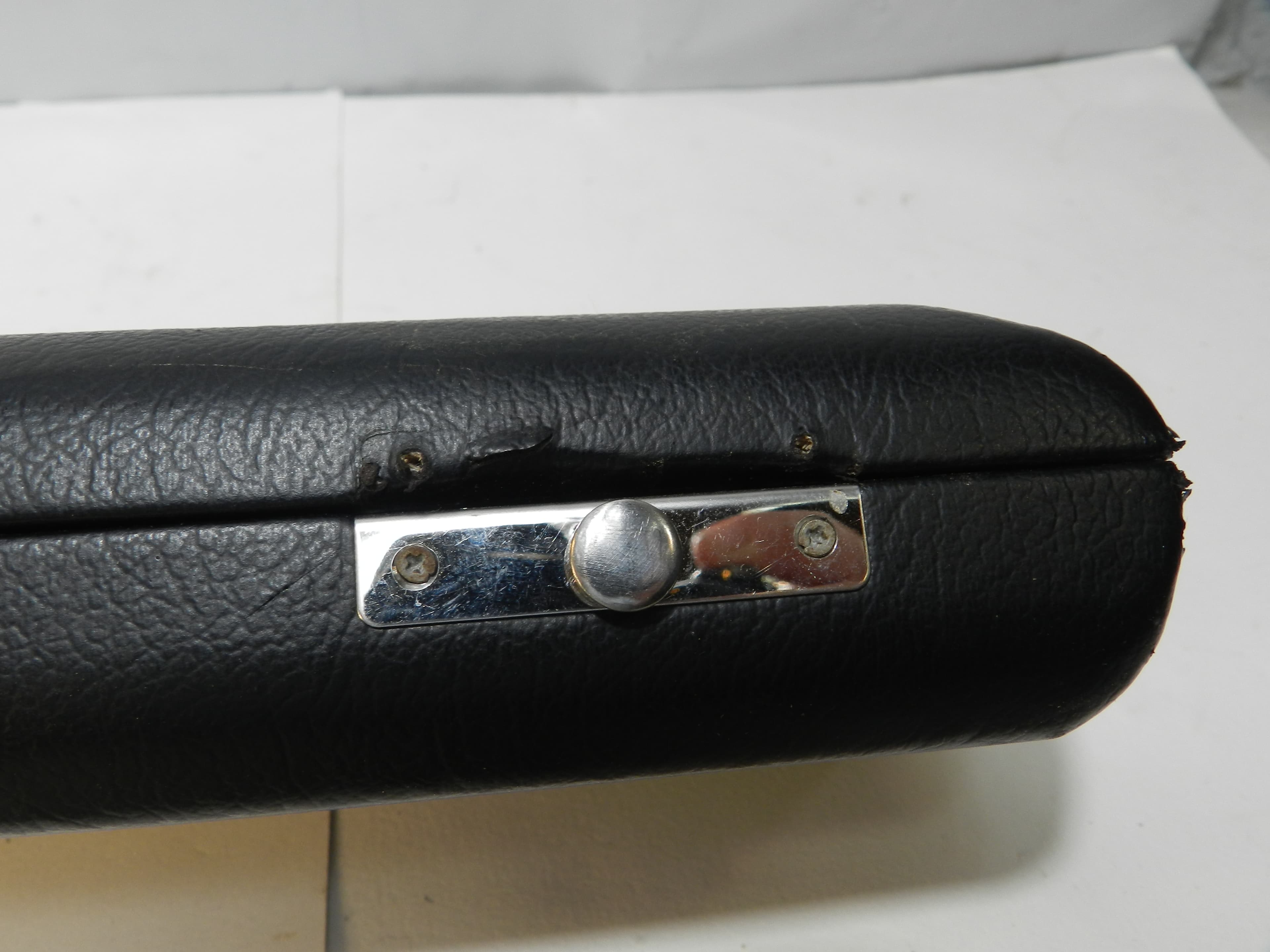 Prelude FL-711 Student Beginner Flute in Hard Portable Carry Case (P72K) - Thumbnail 13
