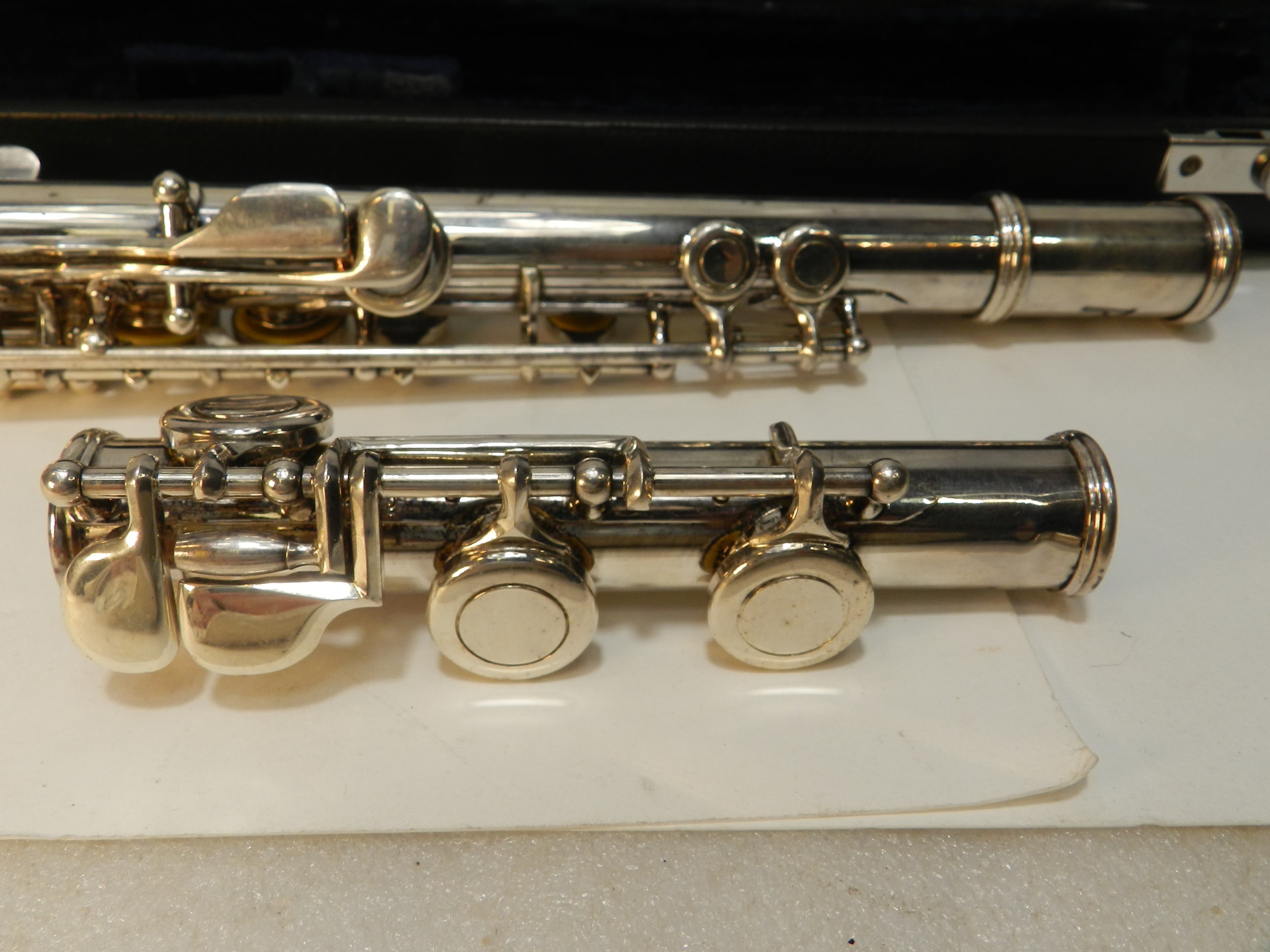Prelude FL-711 Student Beginner Flute in Hard Portable Carry Case (P72K) - Thumbnail 7