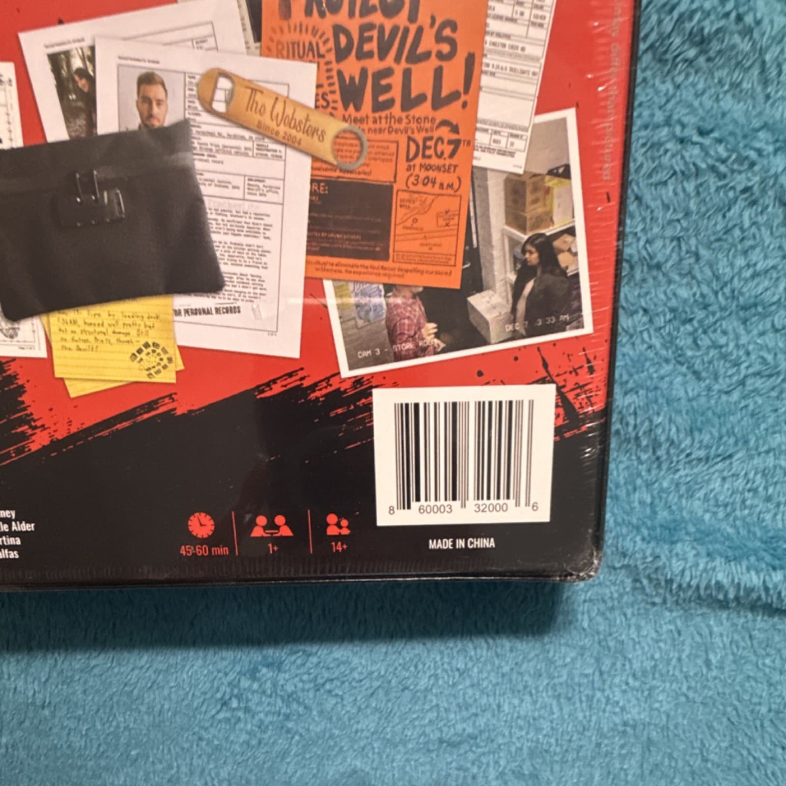 Hunt A Killer Death at the Dive Bar Immersive Murder Mystery Crime Board Game - Thumbnail 3