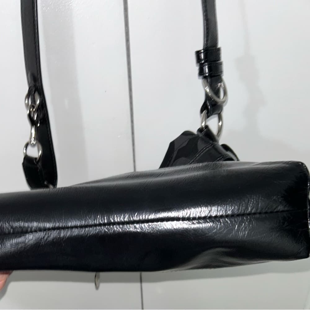 Coach 2010 Signature Shoulder Bag - Thumbnail 12