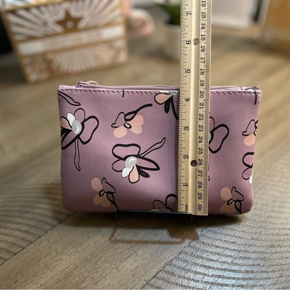 Ipsy Lavender Floral Cosmetic Pouch - NWOT - Thumbnail 4