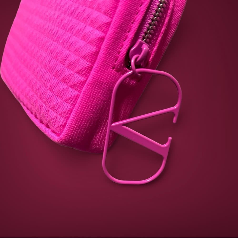 Valentino Garavani NWOT Pink Cosmetic Bag - Thumbnail 5