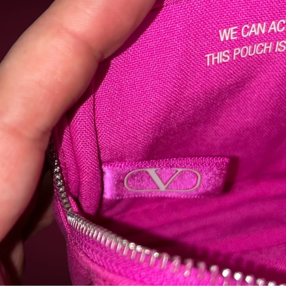 Valentino Garavani NWOT Pink Cosmetic Bag - Thumbnail 7