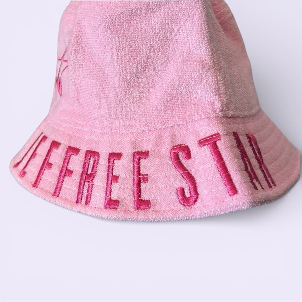Jeffree Star Pink Fleece Embroidered Bucket Hat NWOT - Thumbnail 7