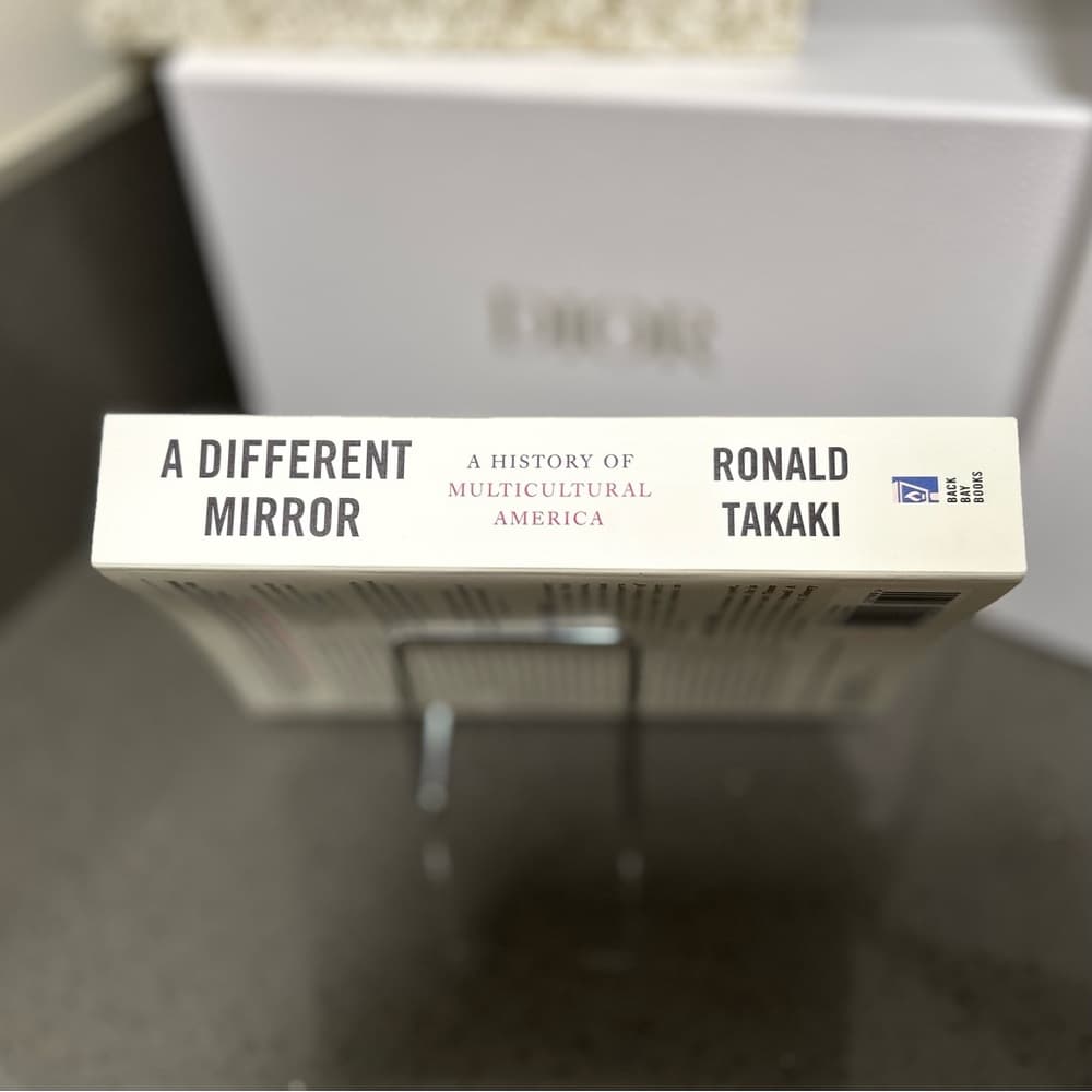 A Different Mirror: A History of Multicultural America - Paperback - Thumbnail 3