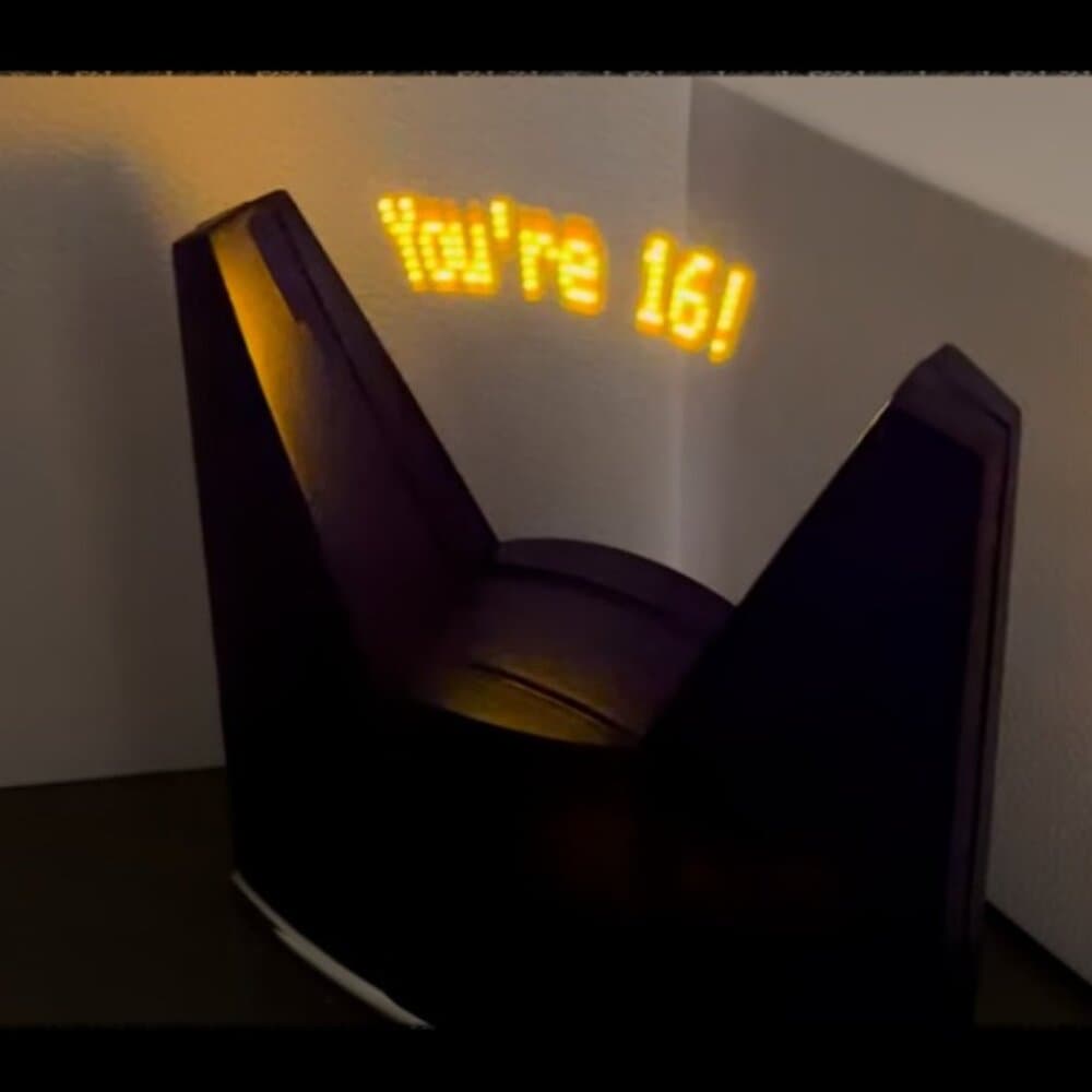 Floating Message Programmable Clock by Fantazein - EUC - Thumbnail 8