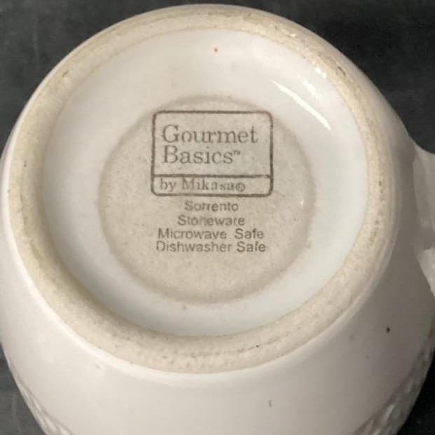Mikasa Gourmet Basics Sorrento Coffee Cups, Set of 4, Vintage Stoneware Mugs - Thumbnail 5