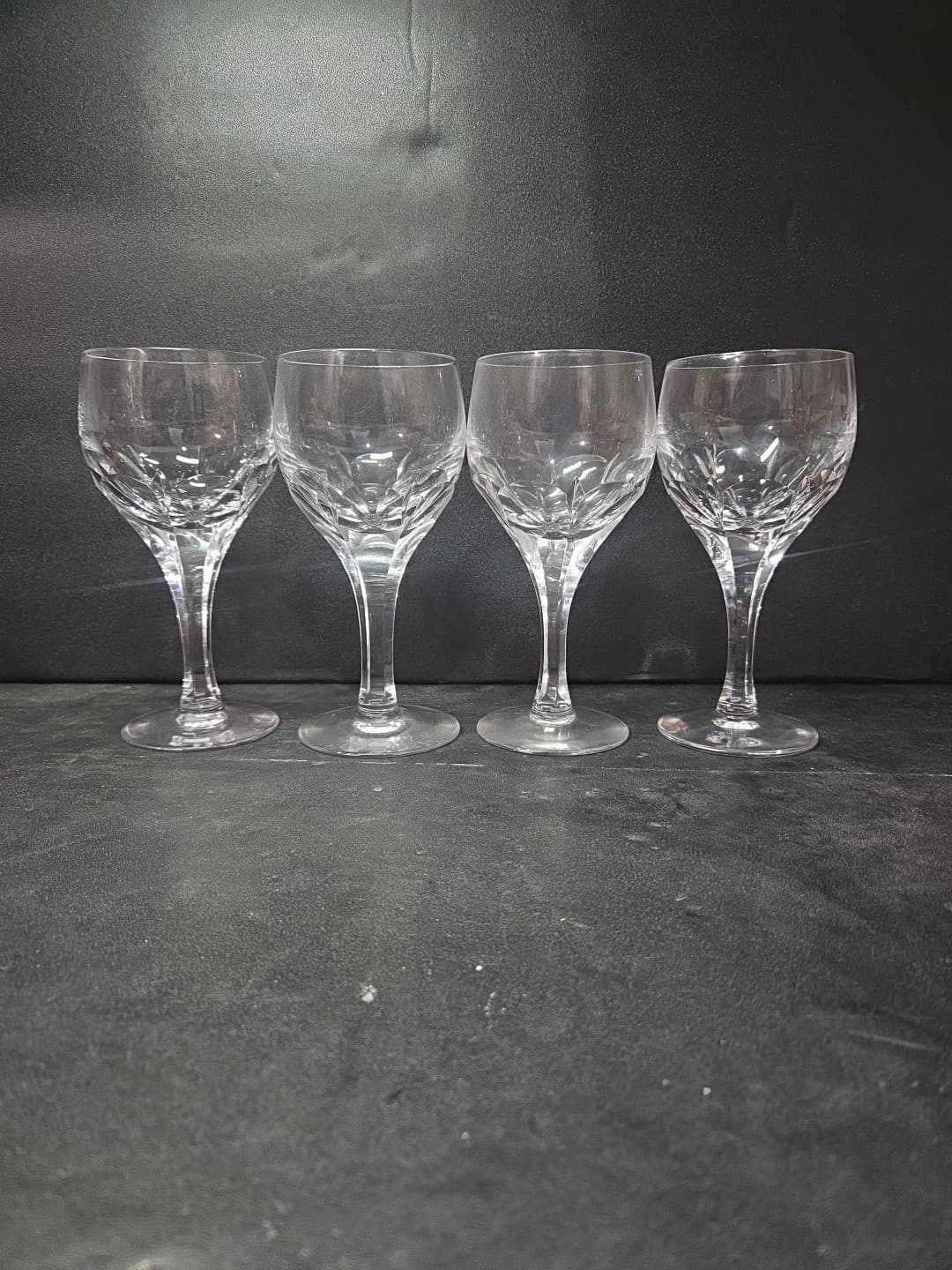 Atlantis Evora Panel Cut Crystal Glasses, Set of 4, Water Glasses, Wine Glasses - Thumbnail 3