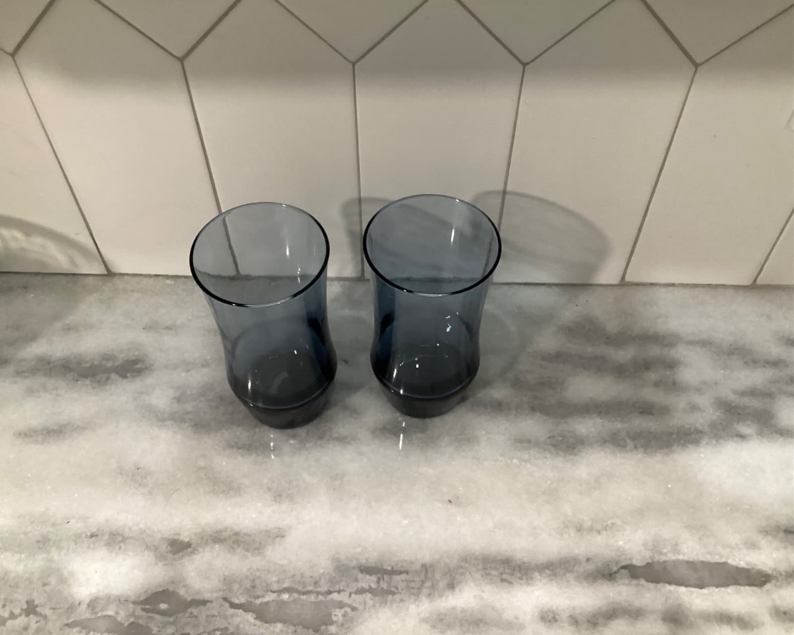 Libbey Apollo Blue 6" Tumblers, MCM Glassware, Retro Barware Set of 2 - Thumbnail 2