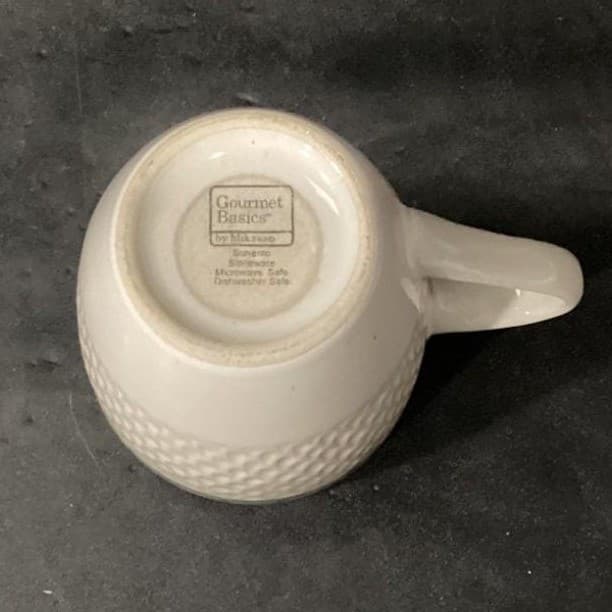 Mikasa Gourmet Basics Sorrento Coffee Cups, Set of 4, Vintage Stoneware Mugs - Thumbnail 4