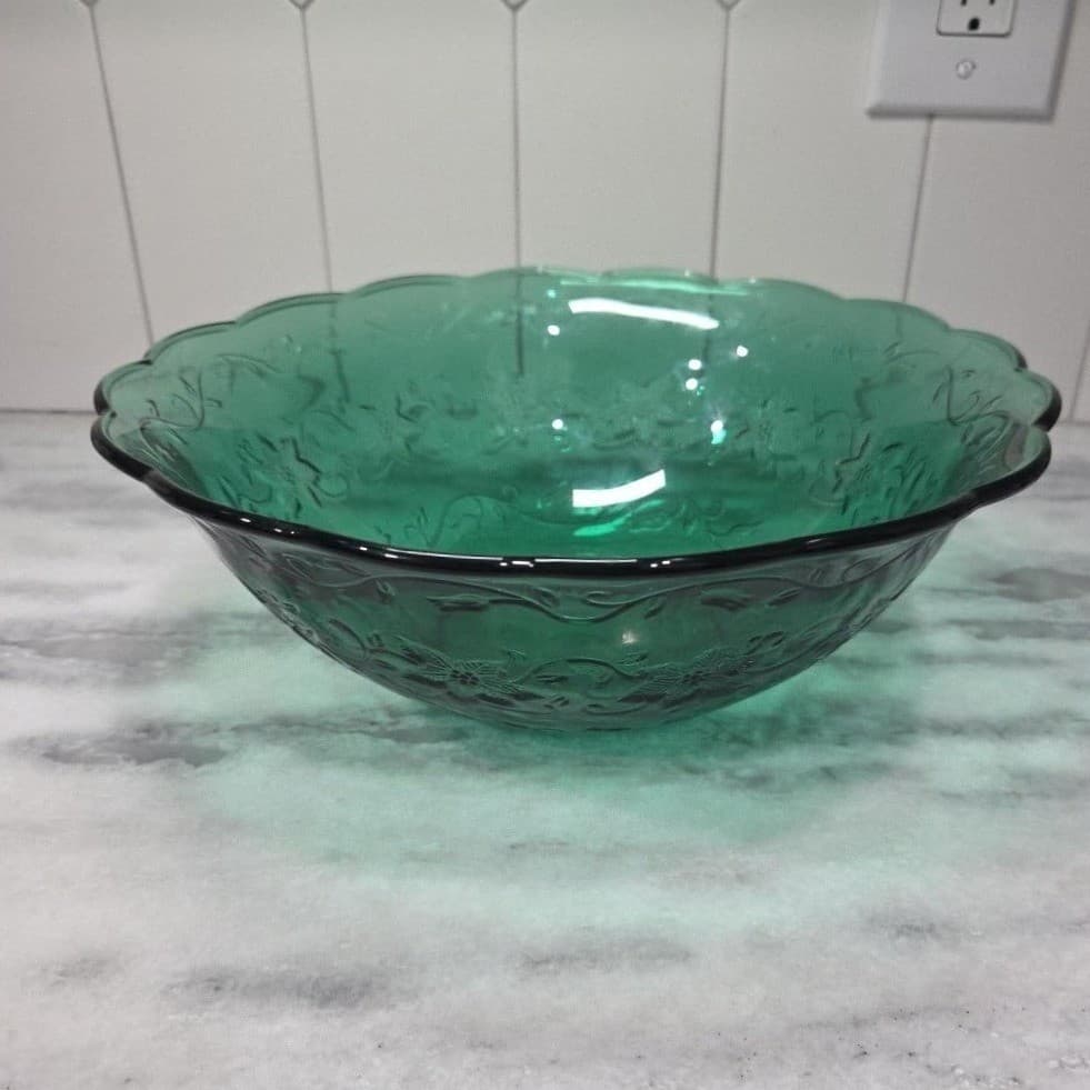 Princess House Fantasia Emerald Green Crystal Bowl #5249, Vintage Serveware - Thumbnail 2