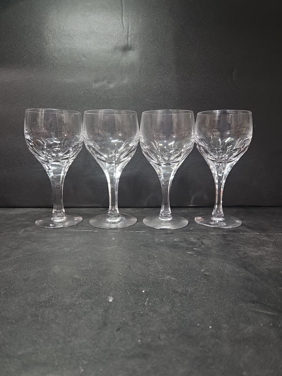 Atlantis Evora Panel Cut Crystal Glasses, Set of 4, Water Glasses, Wine Glasses - Thumbnail 2