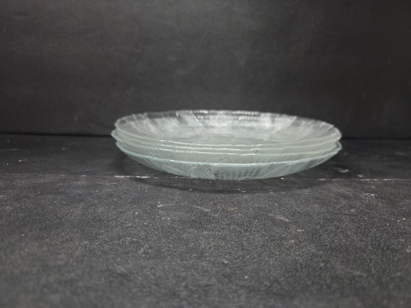 Arcoroc Canterbury Crocus Salad Plates Clear Glass Floral Pattern, 7.5" Set of 4 - Thumbnail 6