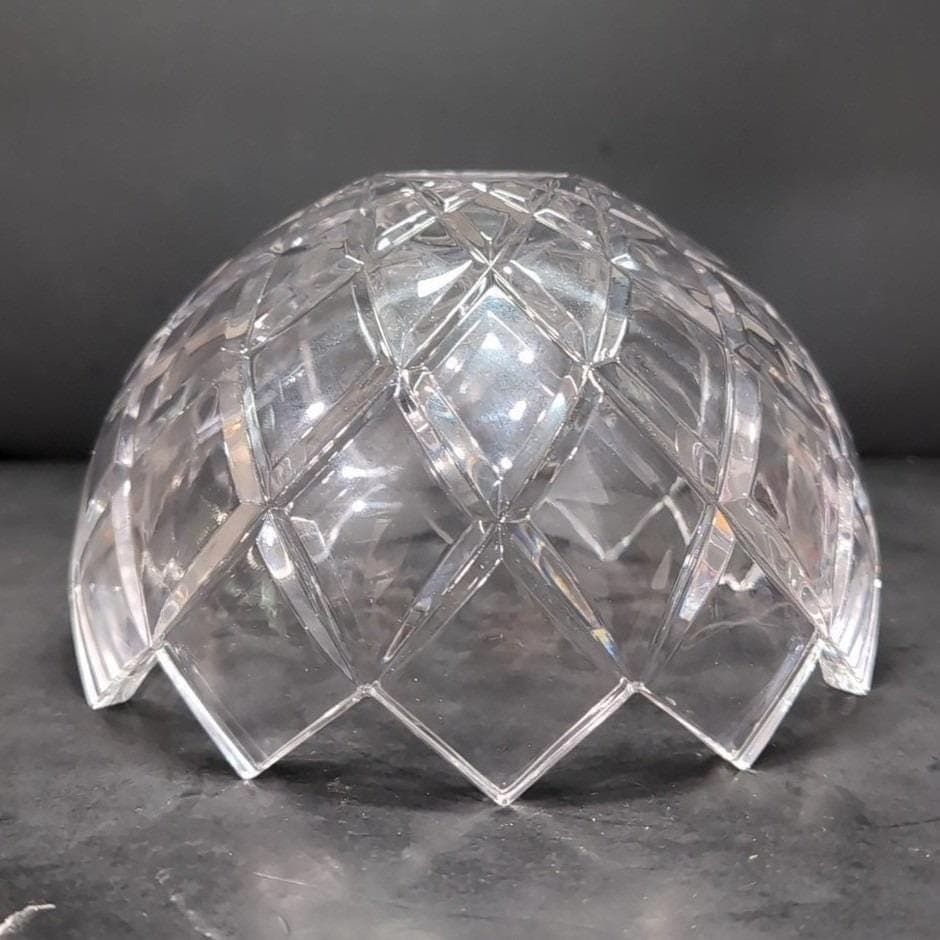 Mikasa Crescendo Lead Crystal Serving Bowl, 8" Diamond Pattern Round Centerpiece - Thumbnail 9