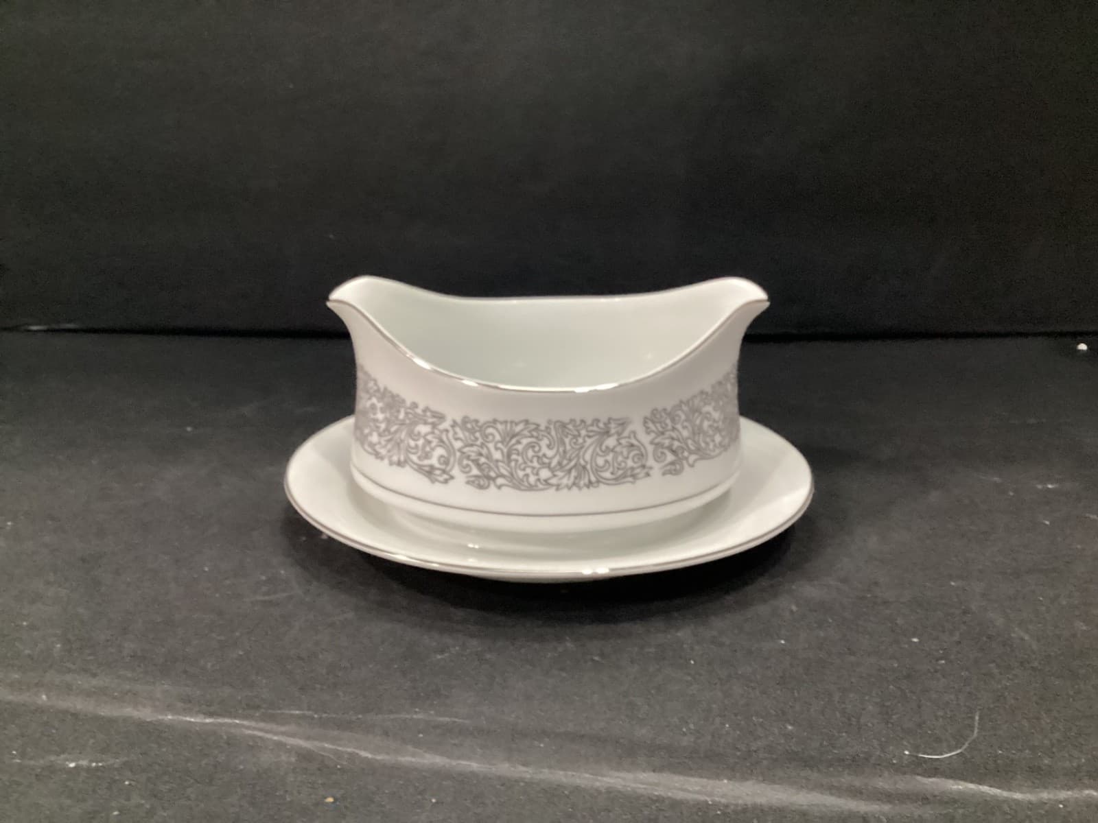 Brookwood Porcelain by Interpace Corporation M2001 Santiago Gravy Boat - Thumbnail 9