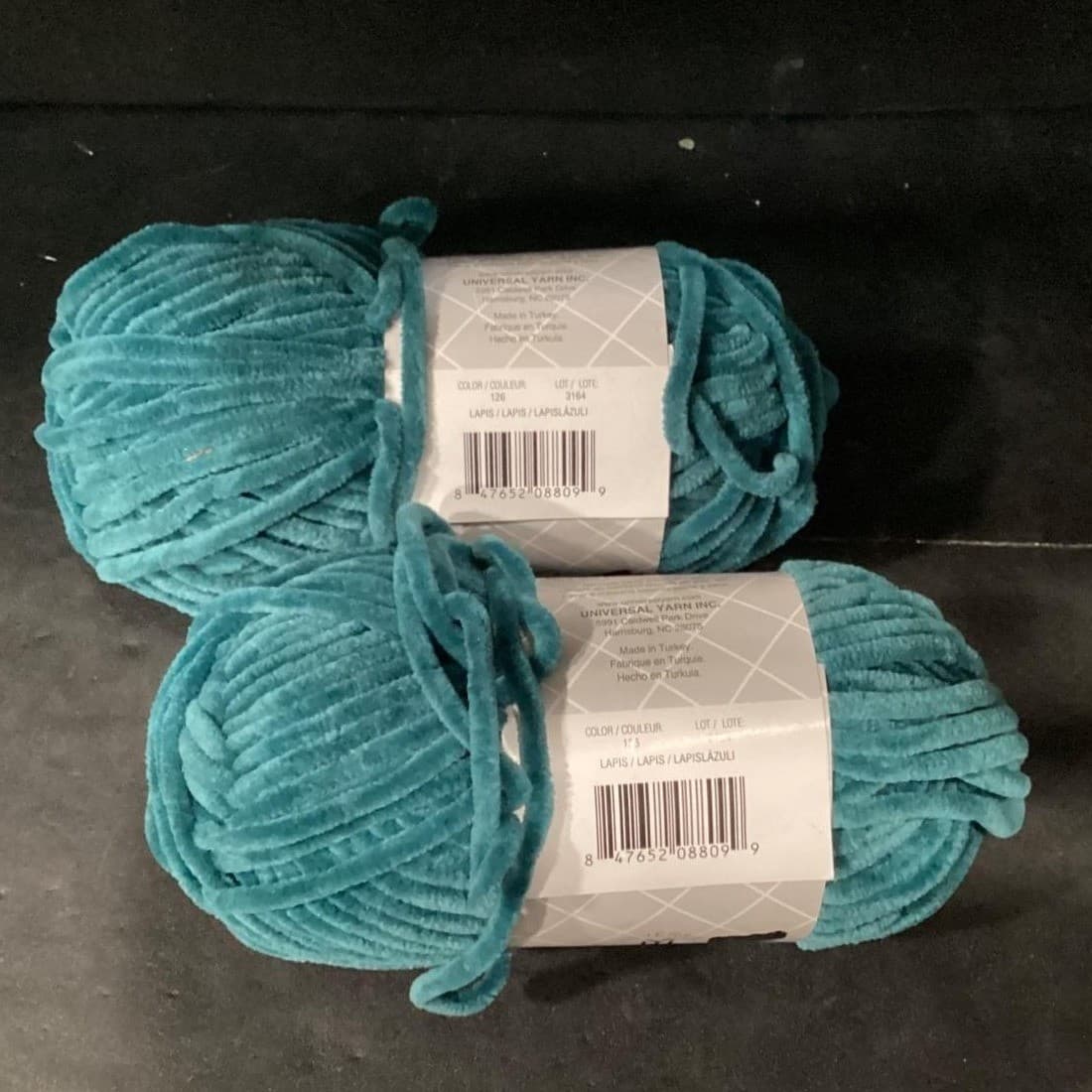 Universal Yarn Bella Chenille Lapis Teal Bulky Velvet Yarn, 2 Skeins, 100g Each - Thumbnail 6