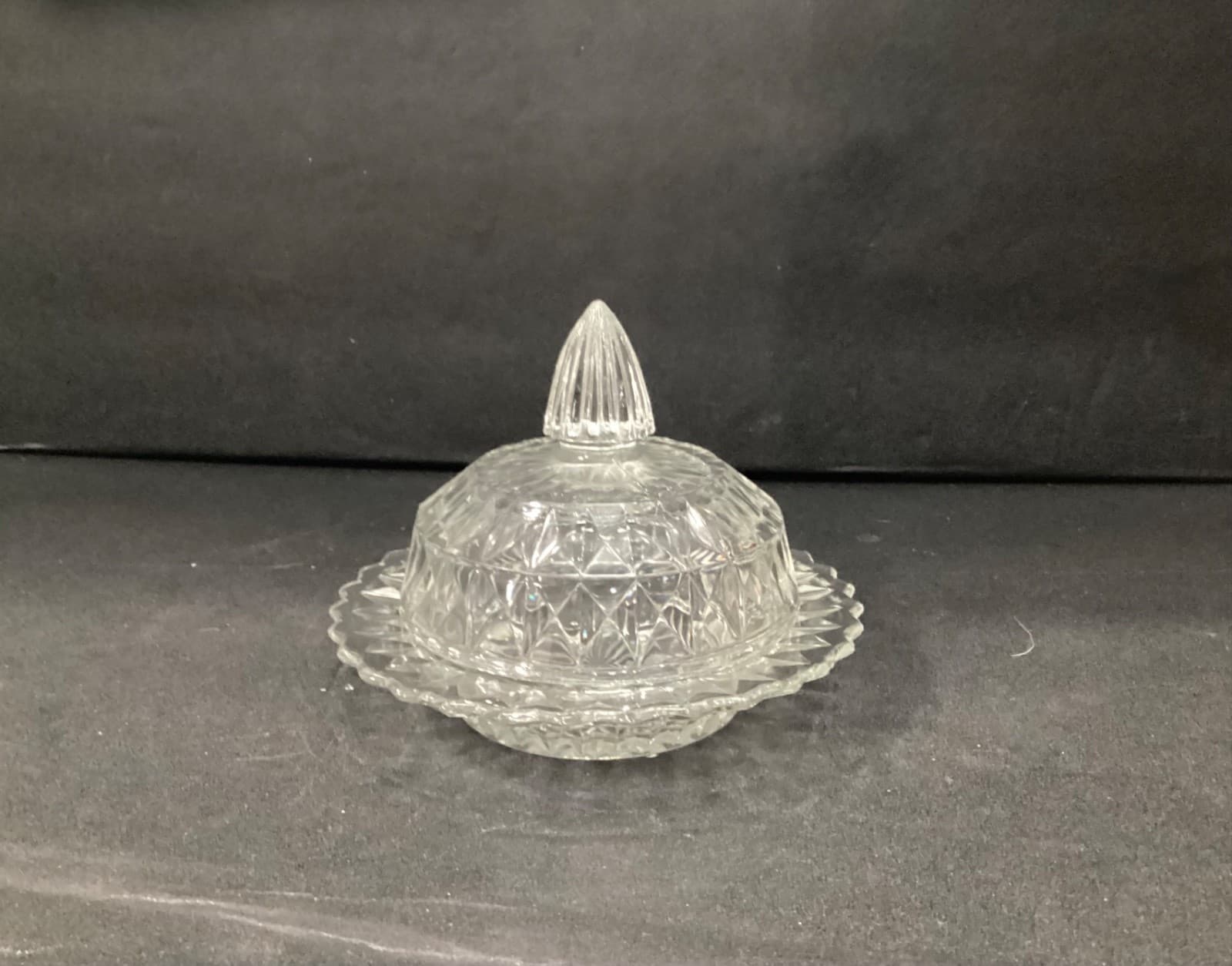 Vintage Jeannette Glass "Windsor Diamond" Pattern Covered Butter Dish -1936-1946 - Thumbnail 7
