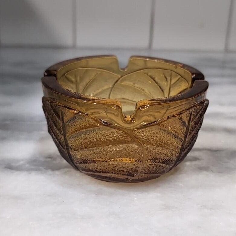 Amber Glass 4-Slot Ashtray, Vintage Fall Leaves Design, Replacement Autumn Decor - Thumbnail 2