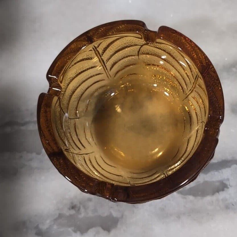 Amber Glass 4-Slot Ashtray, Vintage Fall Leaves Design, Replacement Autumn Decor - Thumbnail 6