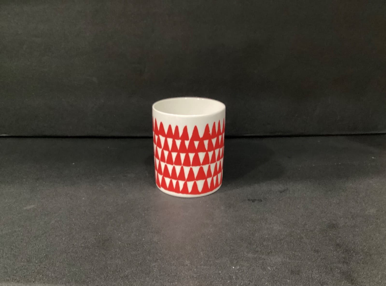 Starbucks 2016 Holiday MugChristmas Red and White Triangle Trees Christmas 12 oz - Thumbnail 2