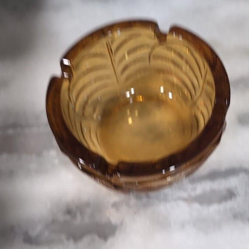 Amber Glass 4-Slot Ashtray, Vintage Fall Leaves Design, Replacement Autumn Decor - Thumbnail 5
