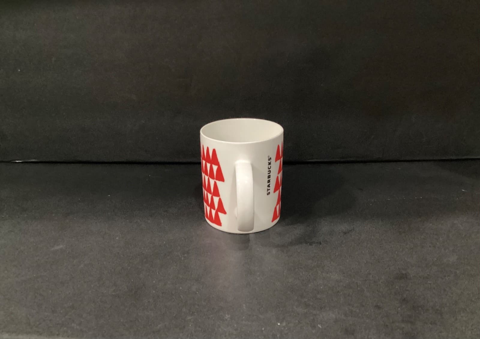 Starbucks 2016 Holiday MugChristmas Red and White Triangle Trees Christmas 12 oz - Thumbnail 4
