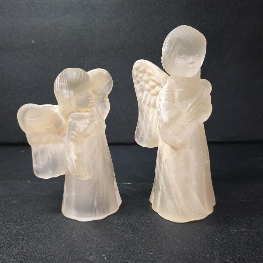 Frosted Glass Angel Candleholders, Set of 2, Vtg Candlestick Holders, Sculptures - Thumbnail 4