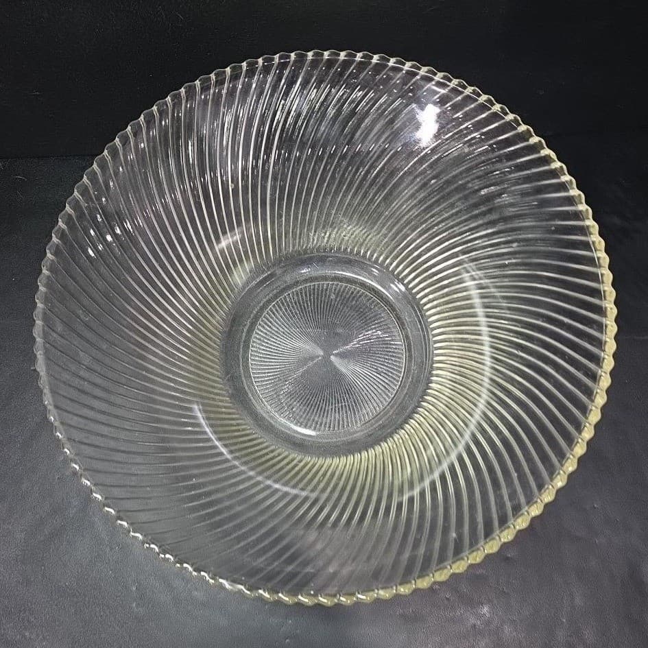 Federal Glass Diana Clear Crystal Dish, Vintage Flared Fruit Bowl, Centerpiece - Thumbnail 6