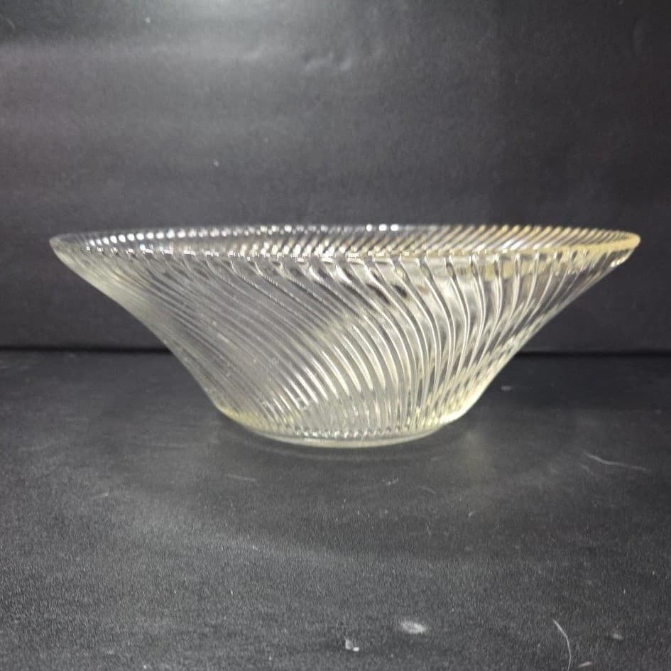 Federal Glass Diana Clear Crystal Dish, Vintage Flared Fruit Bowl, Centerpiece - Thumbnail 5